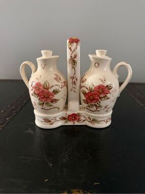 Vintage Nasco Springtime Oil & Vinegar Cruet Set